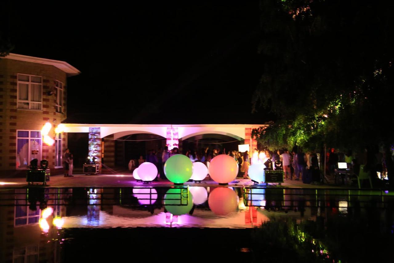 Resort Center Raduga Dolinka Exterior photo