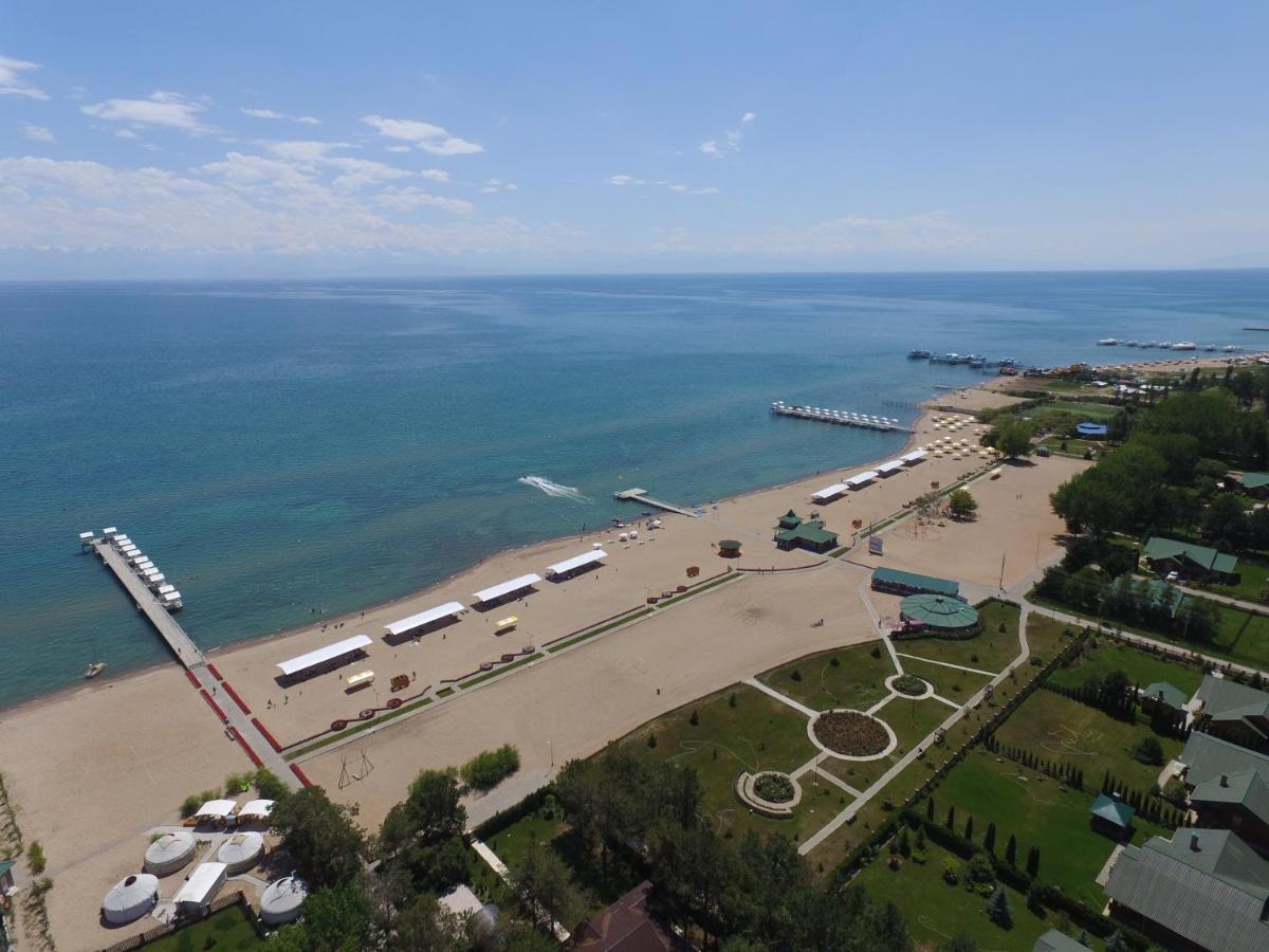 Resort Center Raduga Dolinka Exterior photo
