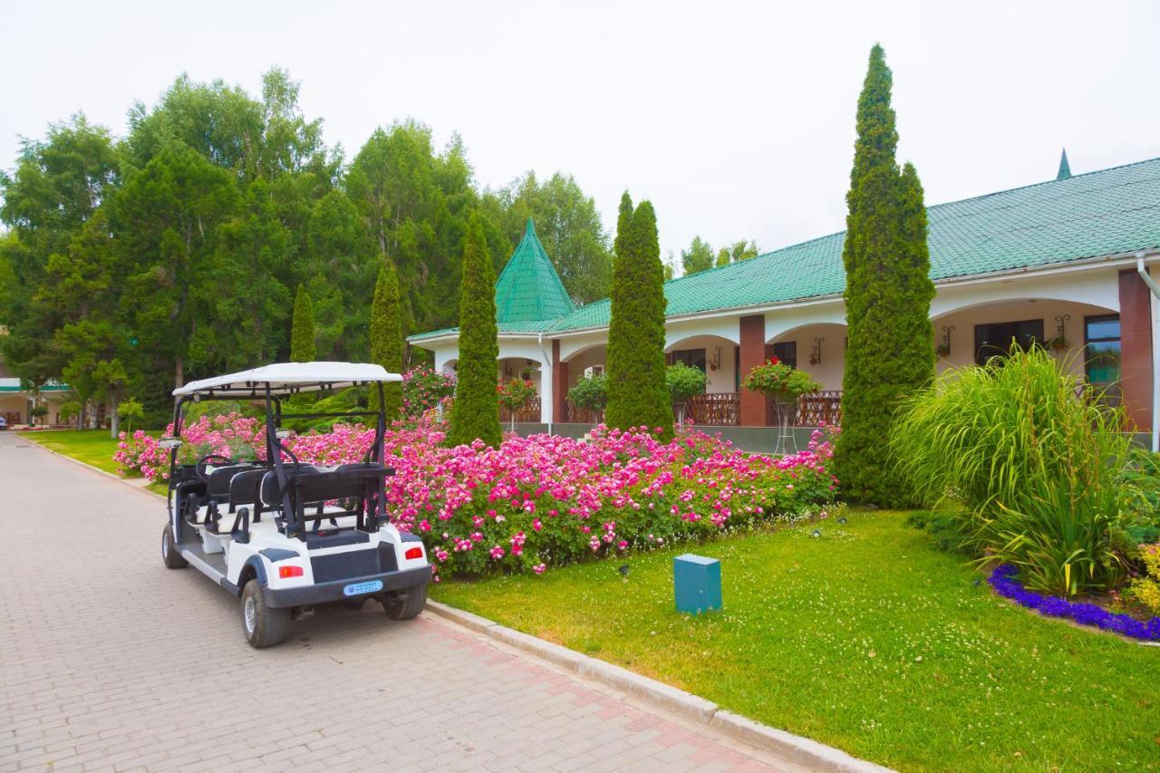 Resort Center Raduga Dolinka Exterior photo